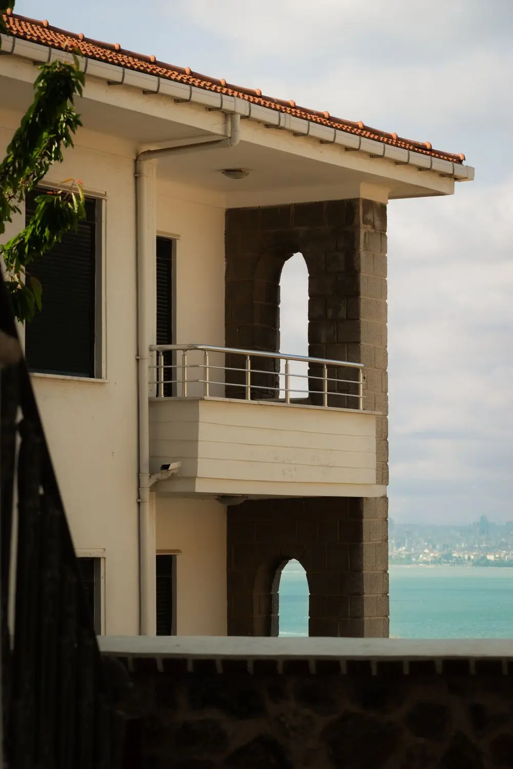 Azure Bay Residence — 6